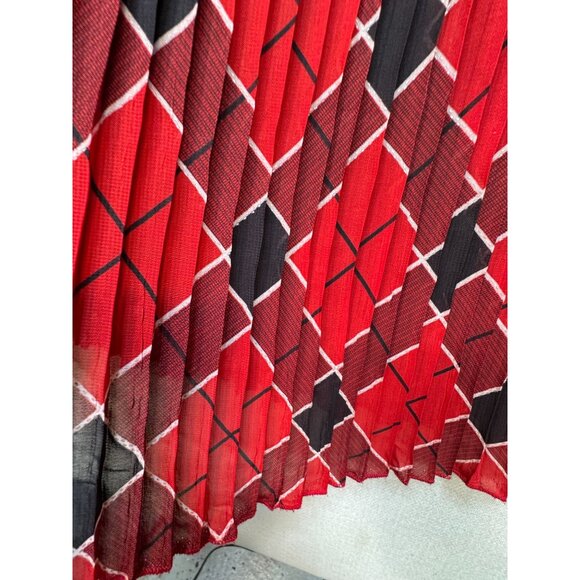 Cathy Daniels Women's Pleated Skirt Elastic Waist Lined Stretch Plaid Size M Red - Picture 4 of 11